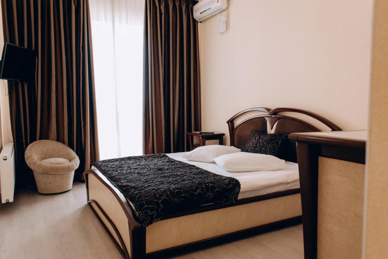 Hotel Da Nonna โอเดสซา ภายนอก รูปภาพ