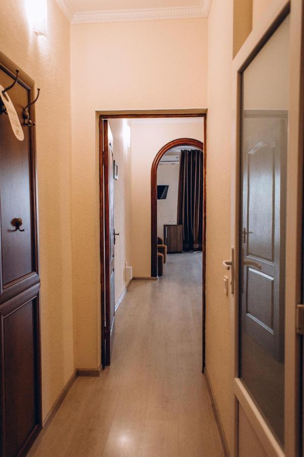 Hotel Da Nonna โอเดสซา ภายนอก รูปภาพ